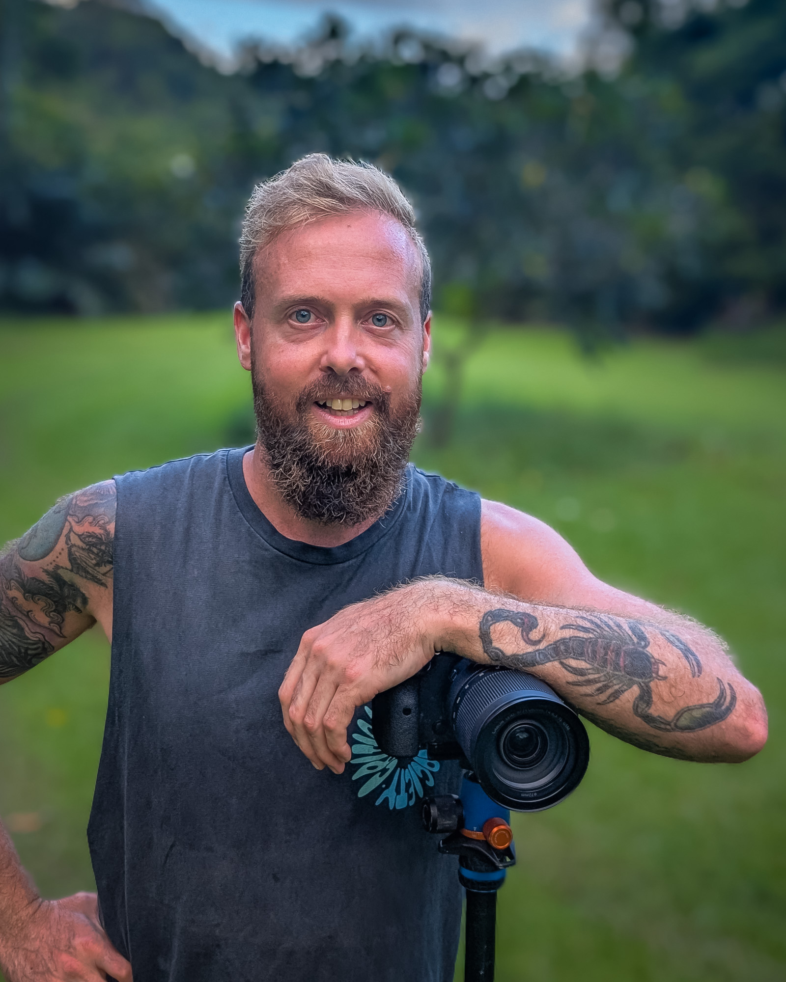 Des Barriere — Outback Lens